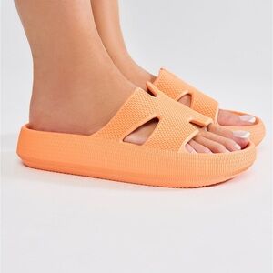 Orange Slide Sandals | Lightweight Summer Comfort | Size 8 | New With Tags